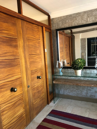Imagen 15 de 24 de Gran Departamento En Las Condes - Calle Muy Tranquila