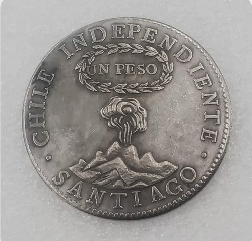 Imagen 2 de 4 de Moneda Antigua Chilena 1 Peso Santiago 1817, Unión Y Fuerza