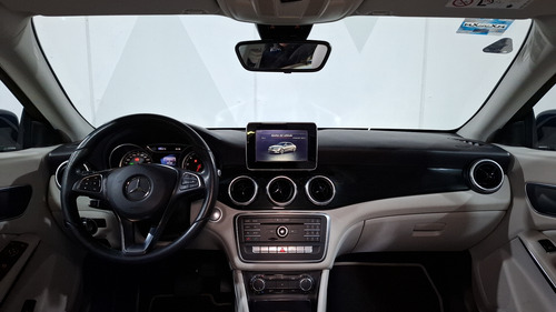 Mercedes-Benz Clase CLA 1.6 CLA 200 DCT