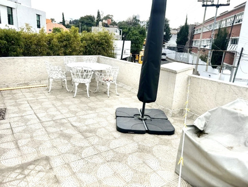 Casa Pequeña Con Terraza En Renta En Lomas De Chapultepec