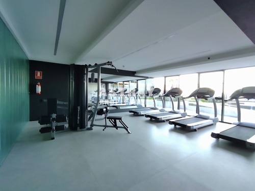 Imagen 6 de 11 de Apartamento En Venta De 1 Dormitorio En Malvin (ref: Ast-774)