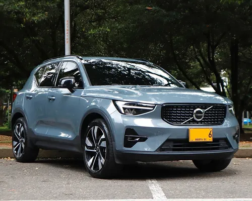Volvo XC40 2.0 T5 Awd Momentum