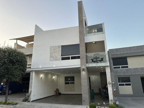 Casa En Venta Amueblada* Cerradas De Cumbres Miralta Monterrey