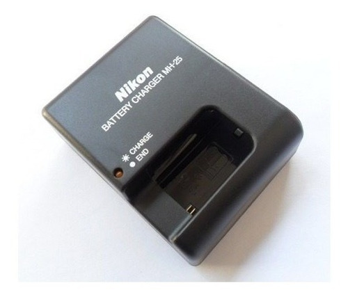 Imagen 4 de 7 de Cargador Nikon Mh-25 + Bateria Nikon En-el15a D7100 D7200 D7000 Mb-d11 Mb-d12 Mb-d15 V1 D500 D600 D610 D750 D800 D810