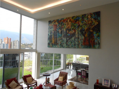 Vendo Casa 1100m2, 5h/7b/8p Cerro Verde 5433