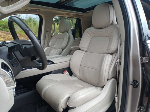 Imagen 14 de 14 de Lincoln Navigator 2018 3.5 Reserve At
