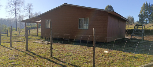 Parcela 1 Hectárea Con Casa Construida Un 60 %