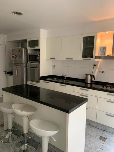 Imagen 2 de 14 de Departamento Tres Dormitorios En Venta