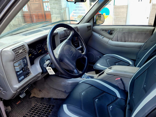 Chevrolet Blazer 2.8 Dlx 4x2