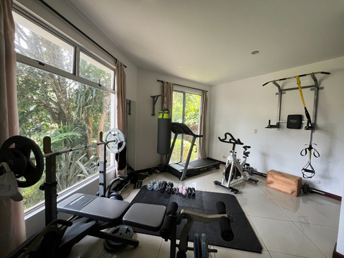 Vendo Hermosa Propiedad En Ángeles De San Rafael Heredia, Elegante Casa Y Amplias Zonas Verdes