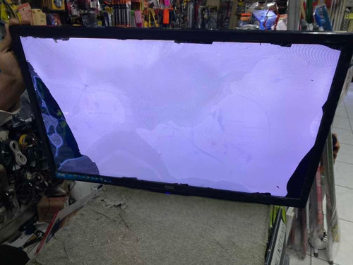 Imagen 1 de 4 de Aoc Le32w234dl Pantalla Rota Para Repuesto Oferta