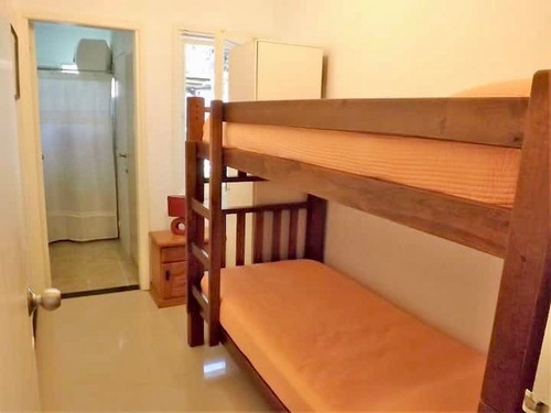 Imagen 11 de 16 de Playa Mansa Parada 11. Casa Impecable, Cómoda Y Segura. A Media Cuadra De La Rambla. Consulte Disponibilidad