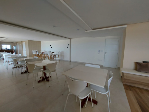 Imagem 9 de 30 de Oportunidade - Ultima Unidade! Apartamento 2 Dormitórios, 1 Suíte, Varanda Gourmet Frente Pro Mar, Lazer Completo, Financiamento Banco Ou Direto! - Ap00831 - 70716306