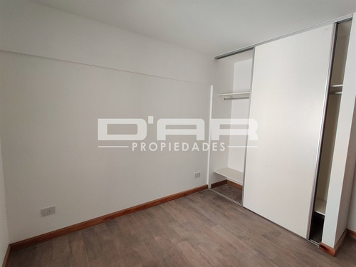 Imagen 7 de 12 de Departamento 2 Ambientes C/cochera Y Terraza- Andalgalá 1600