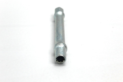 Imagem 2 de 5 de Chave Do Suporte Do Estepe Da Saveiro G5 G6 G7 Original Vw