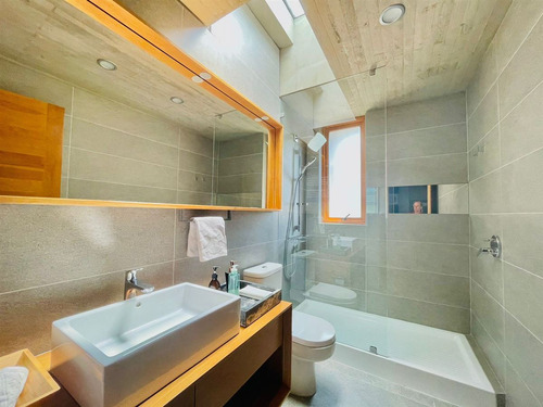 Lujoso Loft Arriendo, 1d /1b / 2 Est / S.c.apoquindo