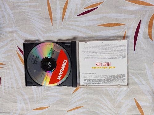 Cd Cat Stevens First Cuts Importado (Usado)