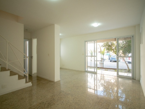 Linda Casa Triplex A Venda Com 4 Suítes Em Condomínio Fechado Na Av. Miguel Antônio Fernandes, Recreio Dos Bandeirantes. - Ca00155 - 67629531