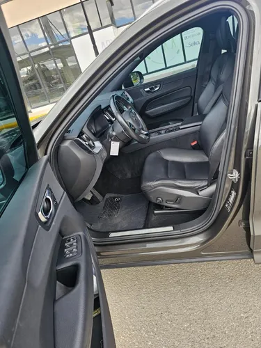 Volvo XC60 2.0 T5 Awd Momentum