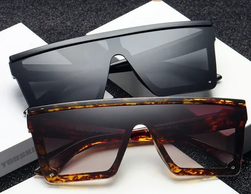 Lentes de sol rectos arriba sales