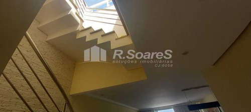 Imagem 6 de 15 de Cobertura Triplex Com 2 Vagas, No Humaitá, Rua Casuarina. - Ldco30028