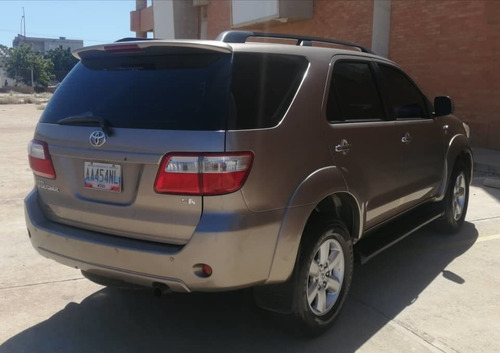 Toyota Fortuner 4x4