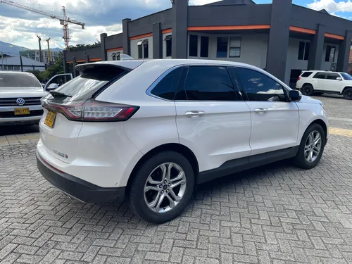 Ford Edge 2.0 Titanium