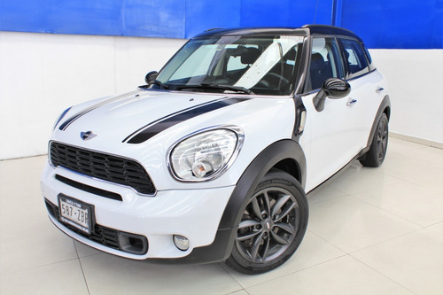 Imagen 1 de 14 de Mini Countryman Salt Aut 2013