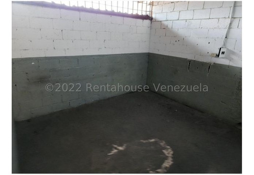 Imagen 9 de 12 de Rf Local A Pie De Calle En Boleita Norte Avenida Romulo Gallegos Excelente Ubicacion Ideal Para Emprendimientos Grandes Mls #22-24549 Isabel Fragozo Rent A House