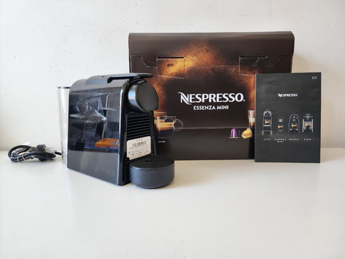 Cafetera Nespresso Essenza Mini D30 Automática En Caja 