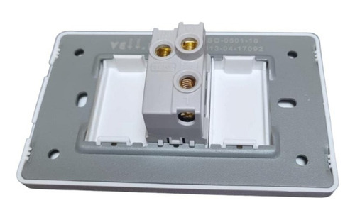 Tomacorriente Enchufe Hembra Simple 10a Blanco 250v Vellmax