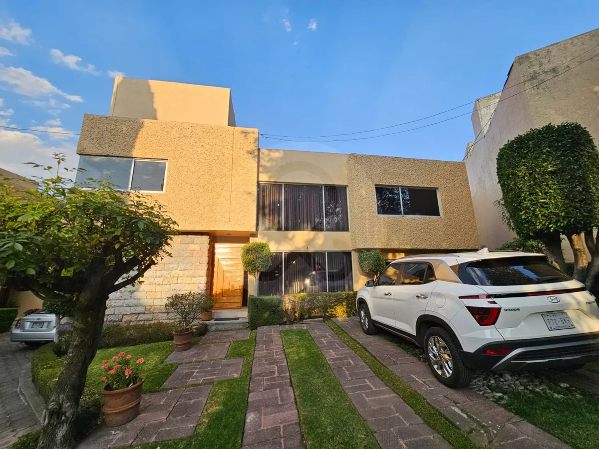 Casa En Venta En Tizapan