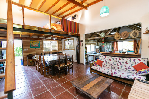 Venta/permuta Casa Quinta 4 Ambientes Con Pileta