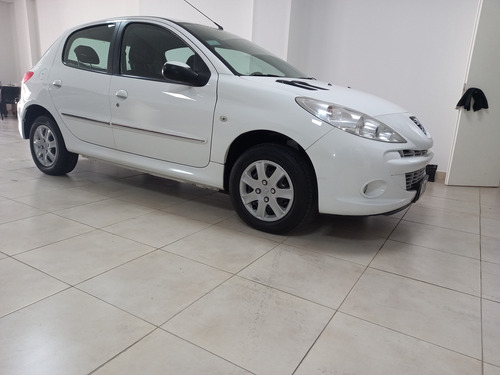Peugeot 207 1.4 Allure 75cv