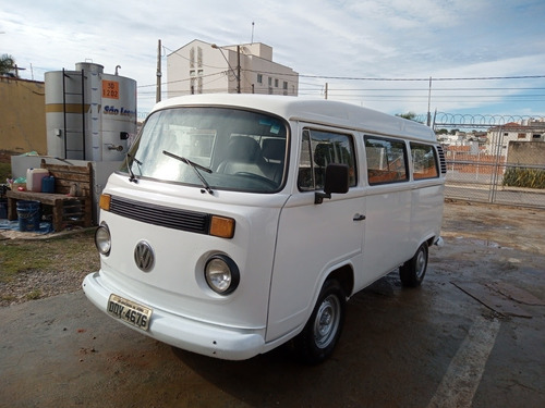 Imagem 3 de 9 de Volkswagen Kombi Gasolina E Gas