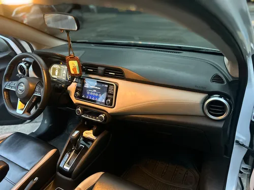 Nissan Versa 1.6 Exclusive