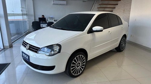 Volkswagen Polo Sedan 1.6