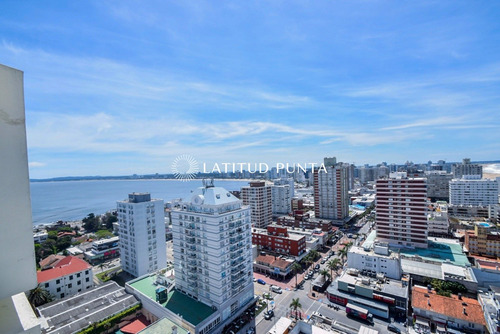 Piso Alto En Península, 2 Dormitorios Con Vista Al Mar