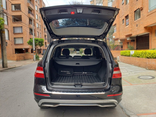 Mercedes-benz Ml 350 4 Matic At 3500 Cc 2014