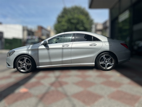 Mercedes-Benz Clase CLA 1.6 Cla200 Coupe Urban 156cv Mt