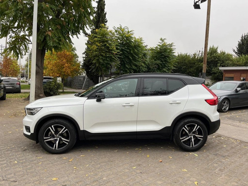 Volvo XC40 T4 R-Design 2.0 Aut