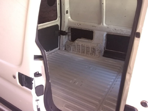 Imagen 5 de 8 de Peugeot Partner 1.4 Confort Plc L/10 2013 - Southcar