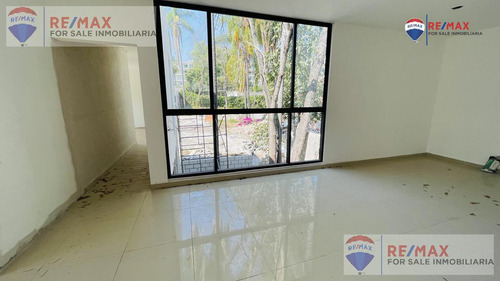Pre-venta De Casa En Cuernavaca, Col. Acapatzingo, Cuernavacaclave 4205