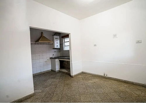 Ph En Venta - 2 Dormitorios 1 Baño - 261mts2 - Berisso