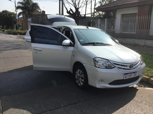 Toyota Etios 1.5 Xs