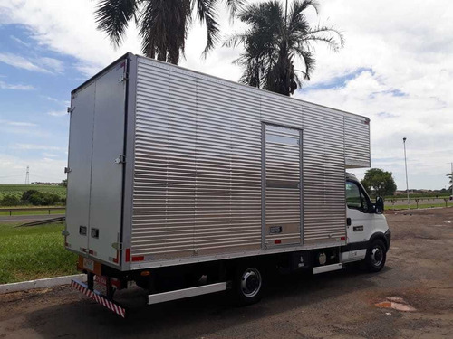 Imagem 2 de 10 de Fretes, Transportes E Carretos Em Geral - Mateus Mudancas