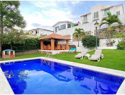 Casa En Renta Lomas De Cocoyoc (kiosko)