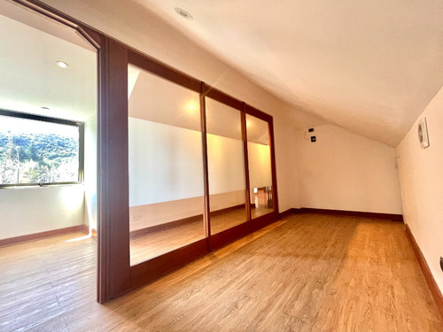 Los Nogales, Impecable Casa, Norte, Amplios Espacios, 7d 6b