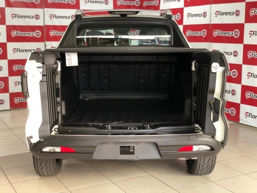 Imagem 4 de 12 de Fiat Toro Volcano Diesel 2.0 4x4 At9