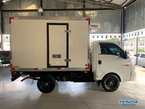 Imagem 8 de 14 de Hyundai Hr 2.5 Crdi Hd Longo Sem Caçamba 2014/2015 Tenda Ve